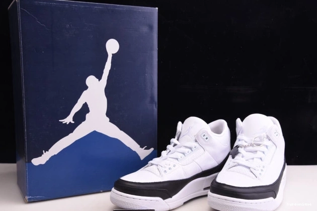 HYPE JORDAN AIR FRAGMENT 3 DA3595-100 0729